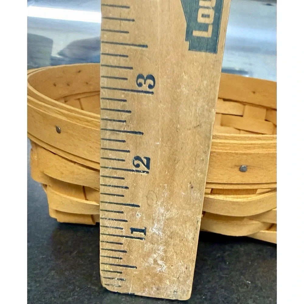 Longaberger 2000 Medium Catch All Basket Immaculate